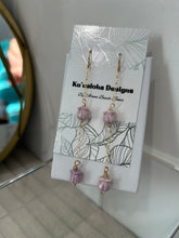 Load image into Gallery viewer, Crown Flower Earrings