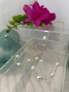 Dainty Wedding Set