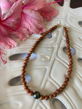 Load image into Gallery viewer, Tahitian Pearl with Sandalwood Necklace