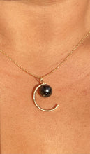 Load image into Gallery viewer, Mahina Tahitian Pearl Necklace