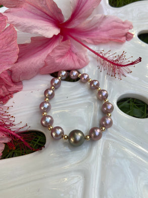 Tahitian and Edison pearl bracelet 8”