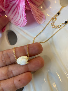Mother of pearl floating Pikake necklace