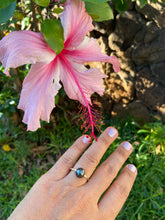Load image into Gallery viewer, Floating Tahitian Pearl Ring