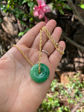 Load image into Gallery viewer, Green Jade Torus necklace