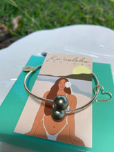 Load image into Gallery viewer, Love Cuff Bracelet