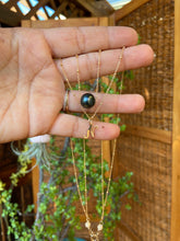 Load image into Gallery viewer, Makenna Necklace with Tahitian pearl