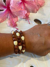 Load image into Gallery viewer, Hapuna Stretchy Bracelet