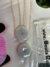 Load image into Gallery viewer, White/gray Torus Jade Necklace