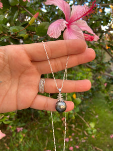 Pineapple Tahitian pearl necklace