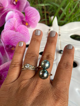Load image into Gallery viewer, 10mm Tahitian pearl bypass ring