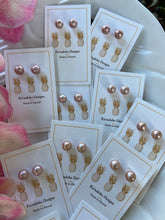 Load image into Gallery viewer, Pink Edison pearl stud earrings